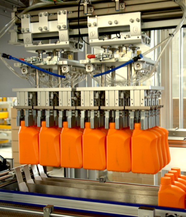 机油桶装箱包装线